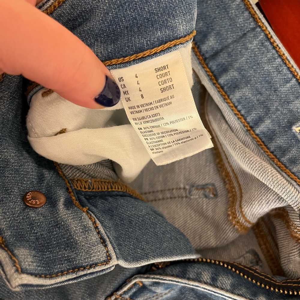 American Eagle sz 4 Short jeans - Picture 4 of 4